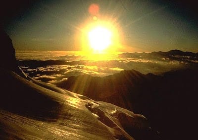 O retorno de Jesus (عليه السلم) significa que Muhammad ﷺ não é o Último Profeta?