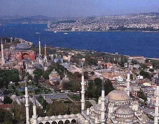 O Waqf Monetário Otomano Revisitado: O Caso de Bursa (1555-1823)